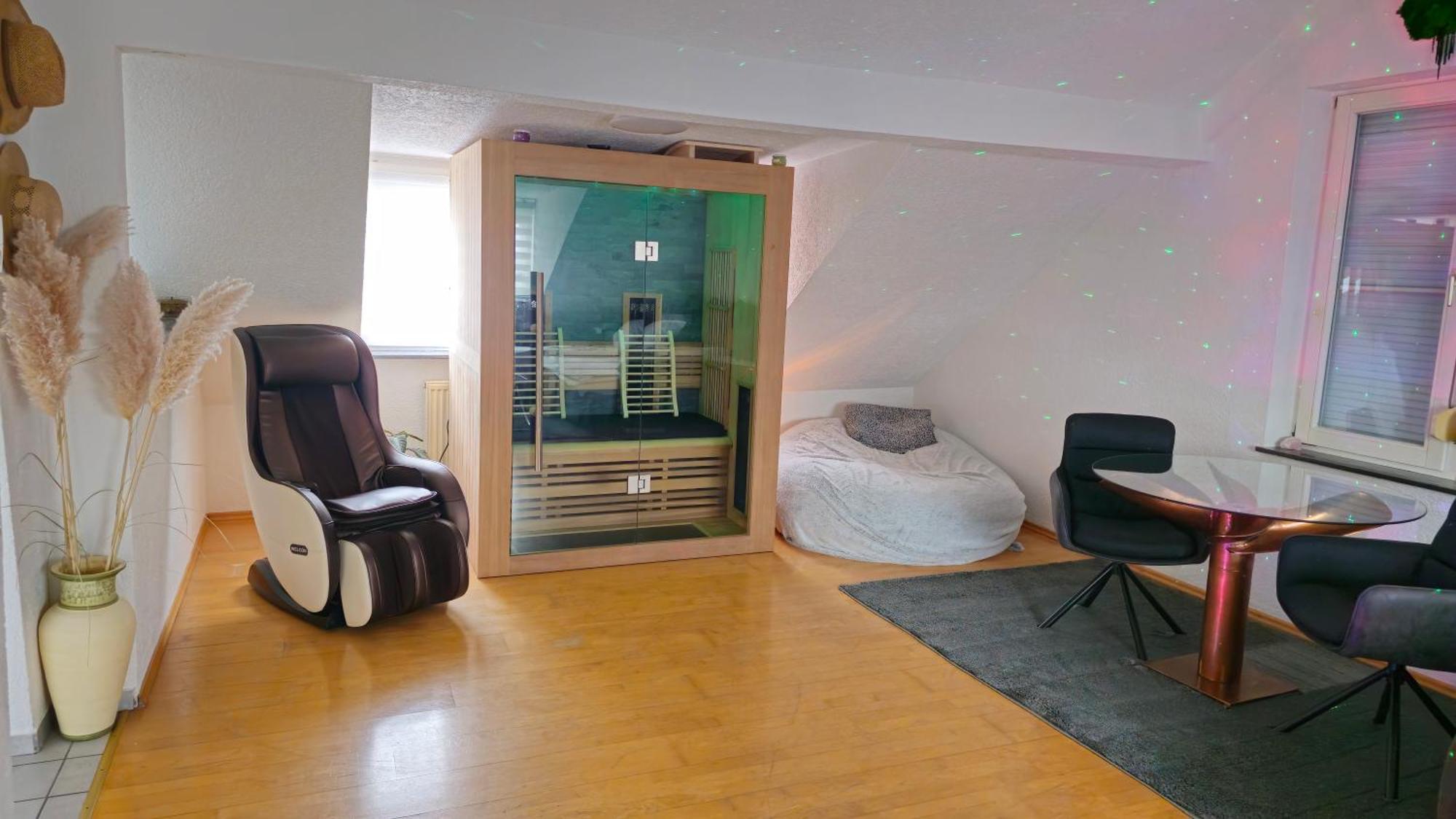 Sauna - Massage -Bodensee-Cinema Feeling- Home Sharing - Parking - Kueche Radolfzell am Bodensee Luaran gambar